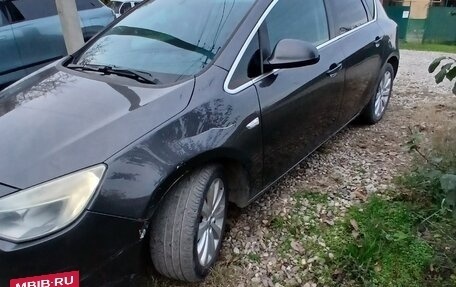 Opel Astra J, 2012 год, 600 000 рублей, 3 фотография