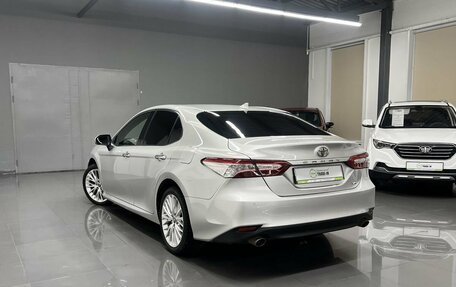 Toyota Camry, 2019 год, 2 795 000 рублей, 6 фотография