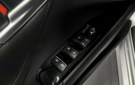 Toyota Camry, 2019 год, 2 795 000 рублей, 25 фотография