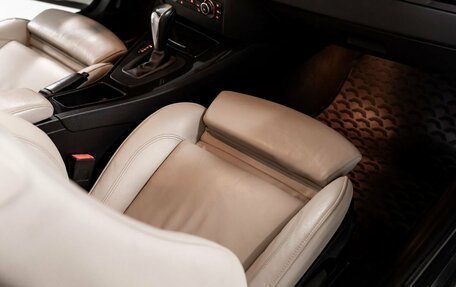 BMW 3 серия, 2010 год, 1 100 000 рублей, 20 фотография