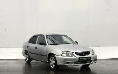 Hyundai Accent II, 2004 год, 330 000 рублей, 3 фотография