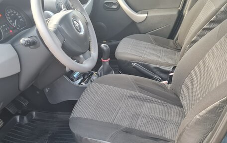 Renault Logan I, 2010 год, 550 000 рублей, 10 фотография