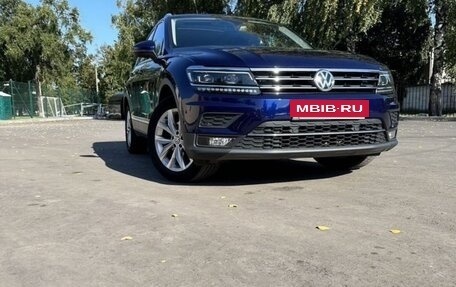 Volkswagen Tiguan II, 2018 год, 2 350 000 рублей, 11 фотография