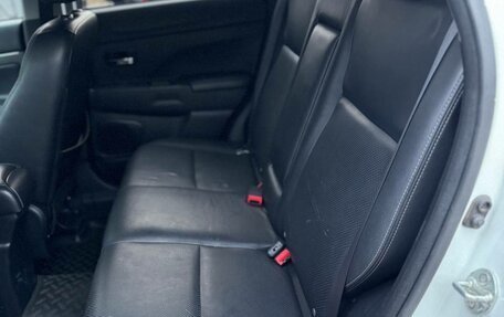 Mitsubishi ASX I рестайлинг, 2011 год, 900 000 рублей, 13 фотография