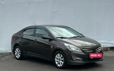 Hyundai Solaris II рестайлинг, 2016 год, 950 000 рублей, 3 фотография