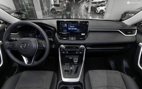 Toyota RAV4, 2025 год, 4 300 000 рублей, 8 фотография