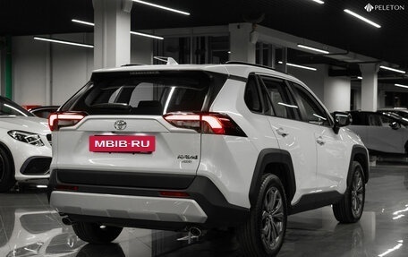 Toyota RAV4, 2025 год, 4 300 000 рублей, 5 фотография