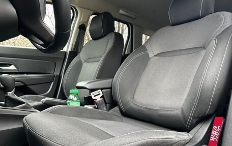 Renault Duster, 2021 год, 1 600 000 рублей, 13 фотография