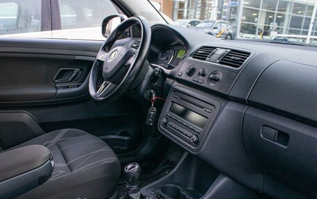 Skoda Fabia II, 2014 год, 700 000 рублей, 13 фотография