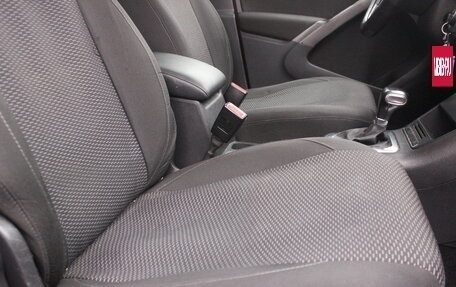 Volkswagen Tiguan I, 2009 год, 987 000 рублей, 15 фотография