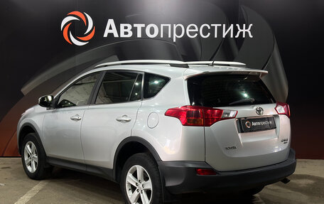 Toyota RAV4, 2013 год, 1 880 000 рублей, 6 фотография