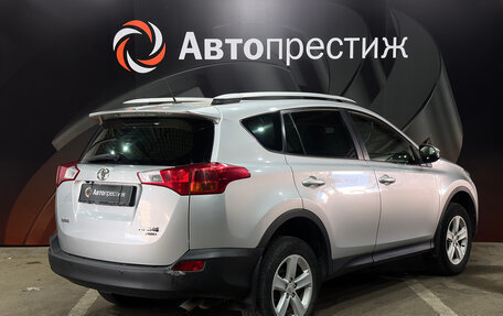 Toyota RAV4, 2013 год, 1 880 000 рублей, 4 фотография