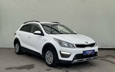 KIA Rio IV, 2019 год, 1 750 000 рублей, 2 фотография