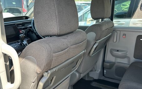 Honda Stepwgn IV, 2016 год, 1 568 000 рублей, 9 фотография