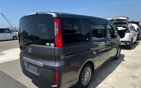 Honda Stepwgn IV, 2016 год, 1 568 000 рублей, 4 фотография