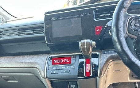 Honda Stepwgn IV, 2016 год, 1 568 000 рублей, 11 фотография