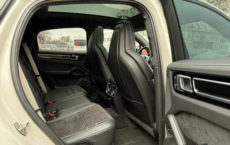 Porsche Cayenne III, 2021 год, 14 700 000 рублей, 13 фотография