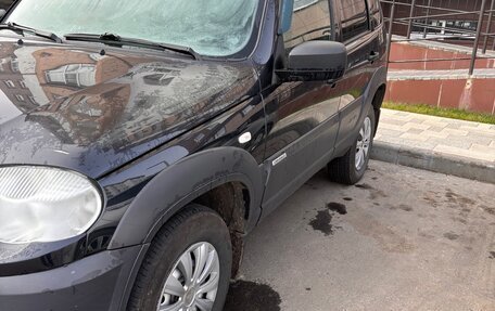 Chevrolet Niva I рестайлинг, 2018 год, 720 000 рублей, 5 фотография