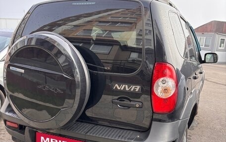 Chevrolet Niva I рестайлинг, 2018 год, 720 000 рублей, 9 фотография