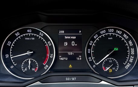 Skoda Superb III рестайлинг, 2016 год, 1 759 000 рублей, 29 фотография