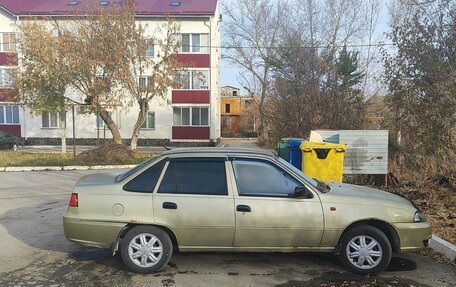 Daewoo Nexia I рестайлинг, 2010 год, 140 000 рублей, 4 фотография