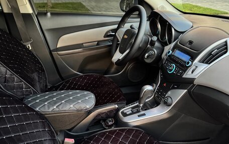 Chevrolet Cruze II, 2013 год, 750 000 рублей, 8 фотография