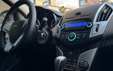 Chevrolet Cruze II, 2013 год, 750 000 рублей, 13 фотография