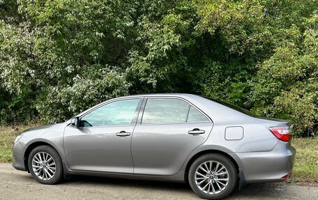 Toyota Camry, 2016 год, 2 500 000 рублей, 4 фотография