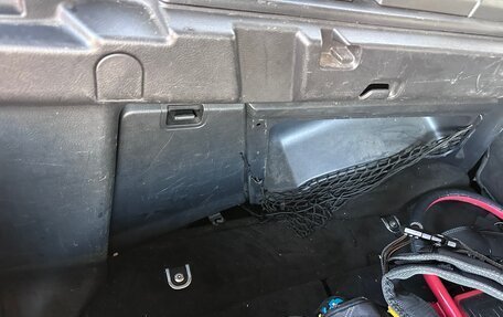 Land Rover Discovery III, 2005 год, 700 000 рублей, 15 фотография