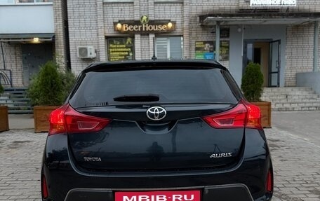 Toyota Auris II, 2013 год, 975 000 рублей, 7 фотография
