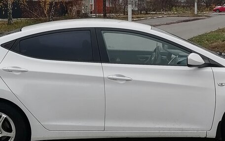Hyundai Elantra V, 2013 год, 1 000 000 рублей, 4 фотография