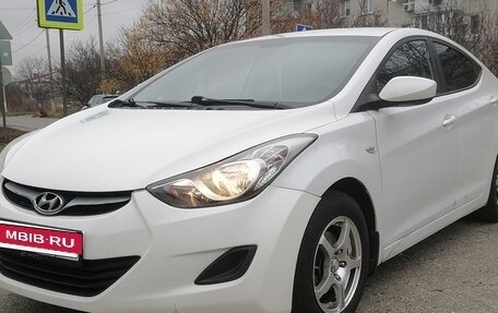 Hyundai Elantra V, 2013 год, 1 000 000 рублей, 8 фотография