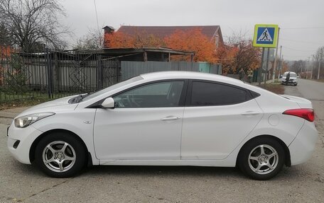 Hyundai Elantra V, 2013 год, 1 000 000 рублей, 16 фотография