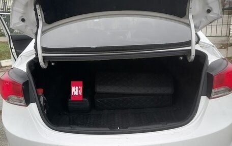 Hyundai Elantra V, 2013 год, 1 000 000 рублей, 12 фотография