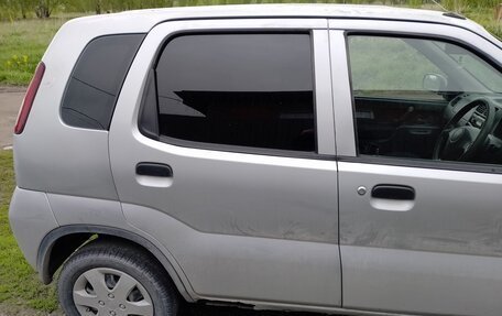 Suzuki Swift II, 2002 год, 300 000 рублей, 4 фотография