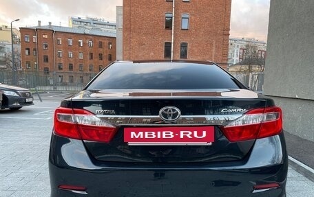 Toyota Camry, 2013 год, 1 650 000 рублей, 6 фотография