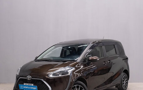 Toyota Sienta II, 2020 год, 1 699 000 рублей, 2 фотография