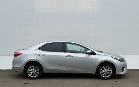 Toyota Corolla, 2014 год, 1 210 000 рублей, 4 фотография