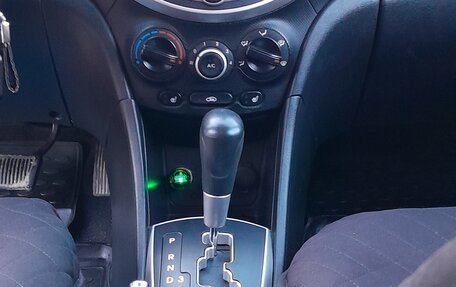 Hyundai Solaris II рестайлинг, 2012 год, 5 фотография