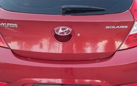Hyundai Solaris II рестайлинг, 2012 год, 4 фотография