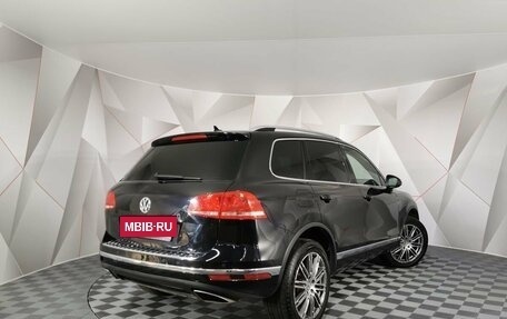 Volkswagen Touareg III, 2016 год, 2 695 000 рублей, 2 фотография