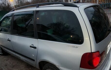 Volkswagen Sharan I рестайлинг, 2003 год, 605 000 рублей, 5 фотография