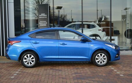 Hyundai Solaris II рестайлинг, 2017 год, 1 379 000 рублей, 4 фотография