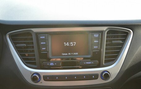 Hyundai Solaris II рестайлинг, 2017 год, 1 379 000 рублей, 22 фотография