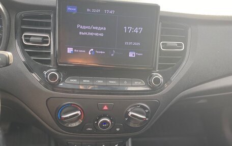 Hyundai Solaris II рестайлинг, 2021 год, 1 470 000 рублей, 12 фотография