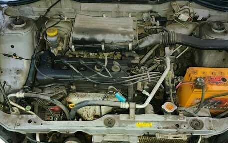 Nissan March II, 2001 год, 175 000 рублей, 6 фотография