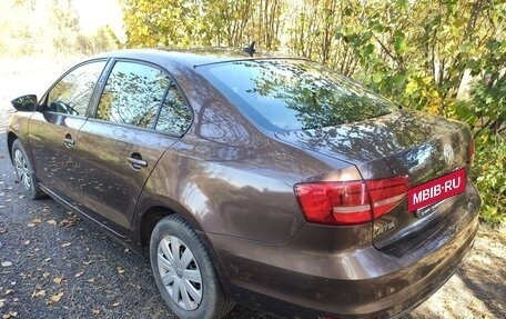 Volkswagen Jetta VI, 2015 год, 920 000 рублей, 4 фотография