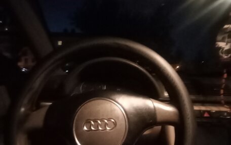 Audi A4, 2001 год, 499 999 рублей, 1 фотография