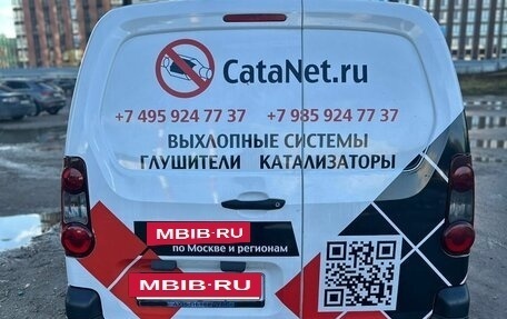 Peugeot Partner II рестайлинг 2, 2017 год, 970 000 рублей, 2 фотография