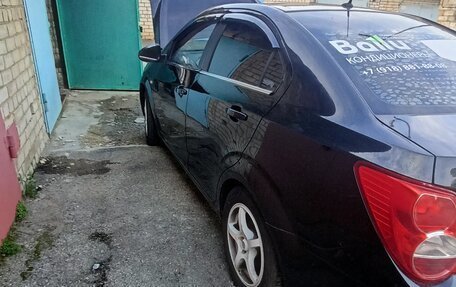 Chevrolet Aveo III, 2013 год, 750 000 рублей, 3 фотография